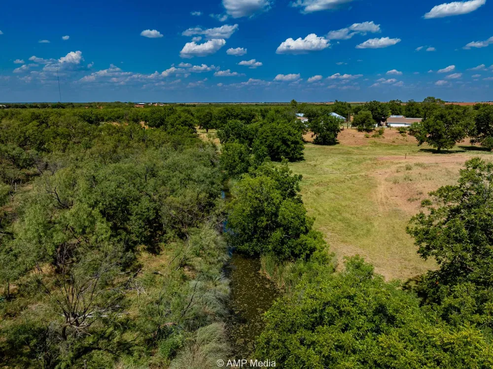 128 County Road 104 Roby, TX 79543