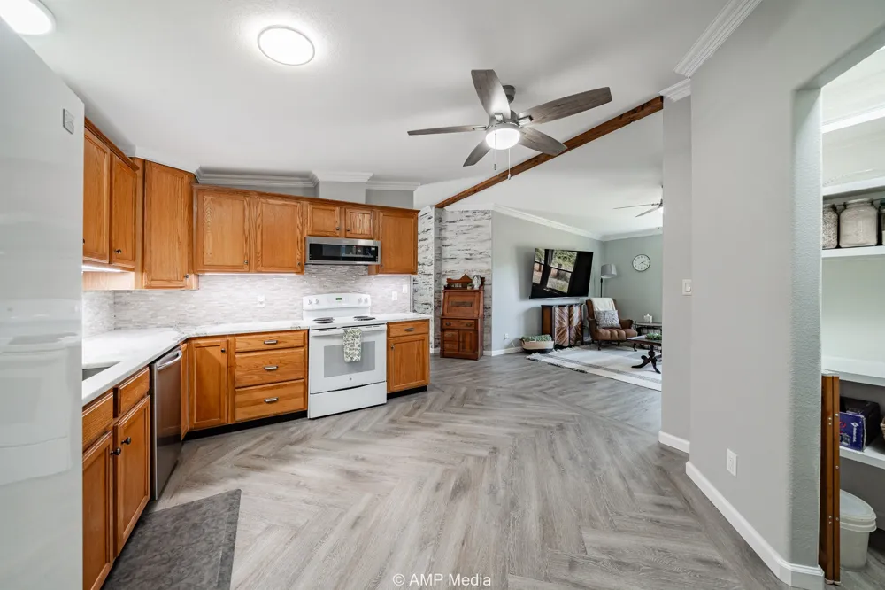 128 County Road 104 Roby, TX 79543