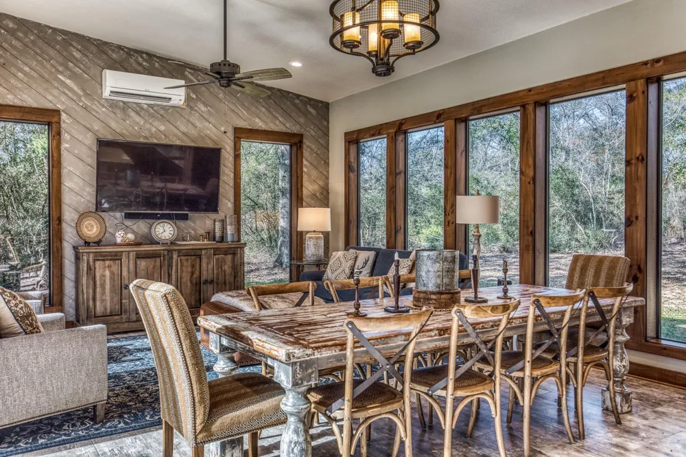 3408 Old Hwy 36 Bellville, TX 77418