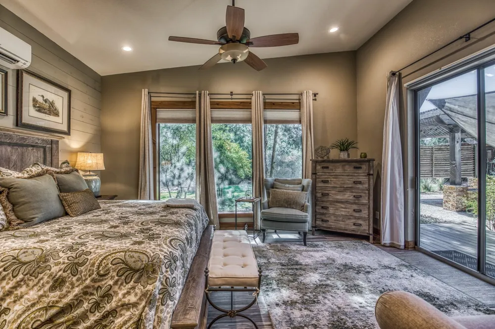 3408 Old Hwy 36 Bellville, TX 77418