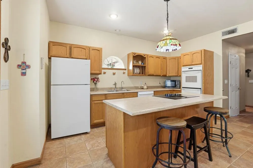 1615 Ambar Street El Campo, TX 77437