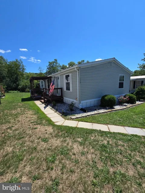 203 HOUSTON DRIVE