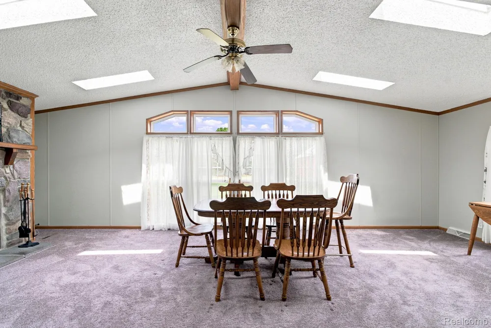 2390 Lakeshore Road Sanilac Township, MI 48401