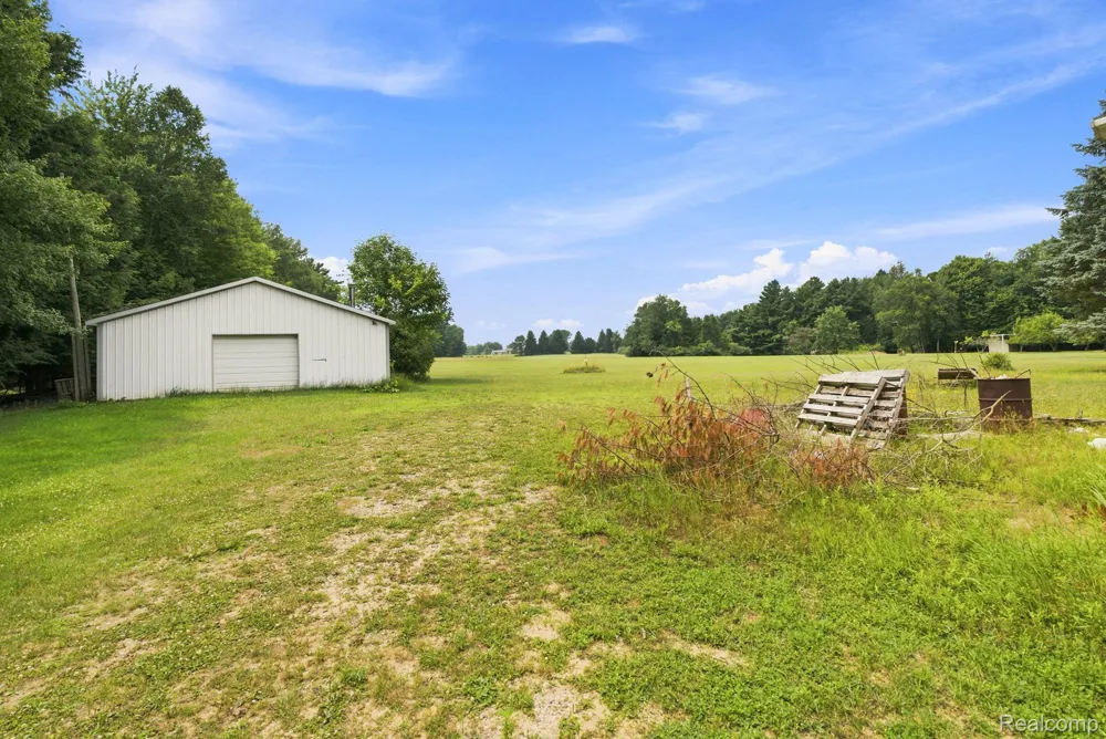 2390 Lakeshore Road Sanilac Township, MI 48401