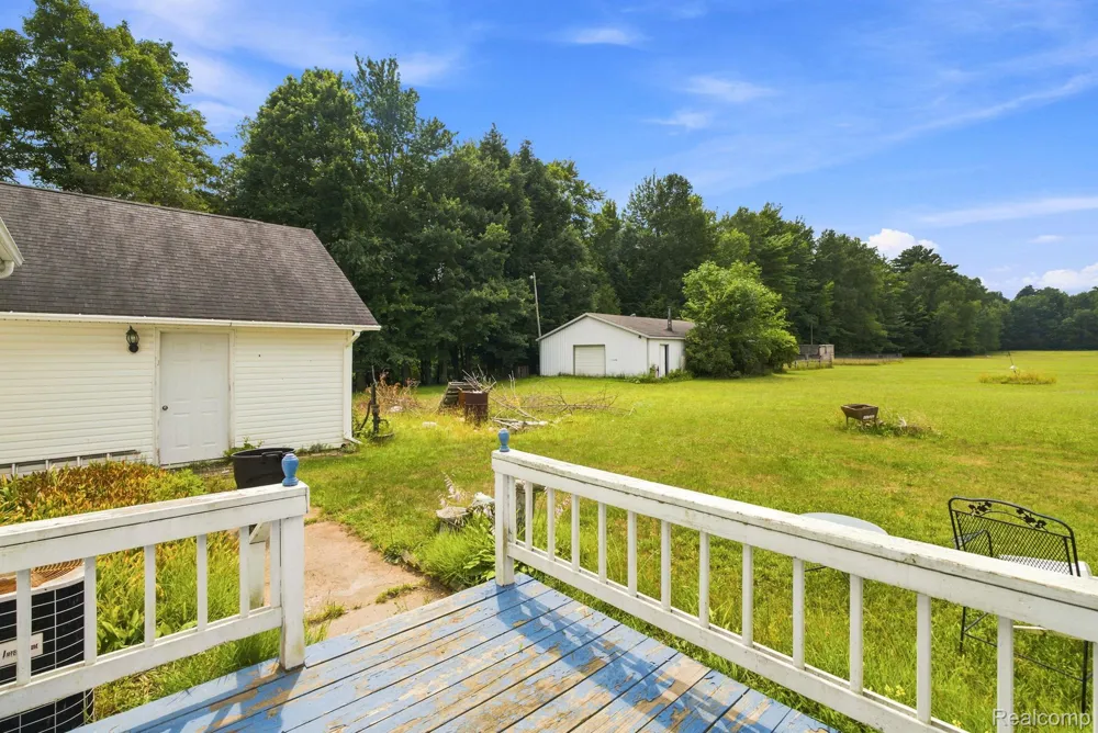 2390 Lakeshore Road Sanilac Township, MI 48401