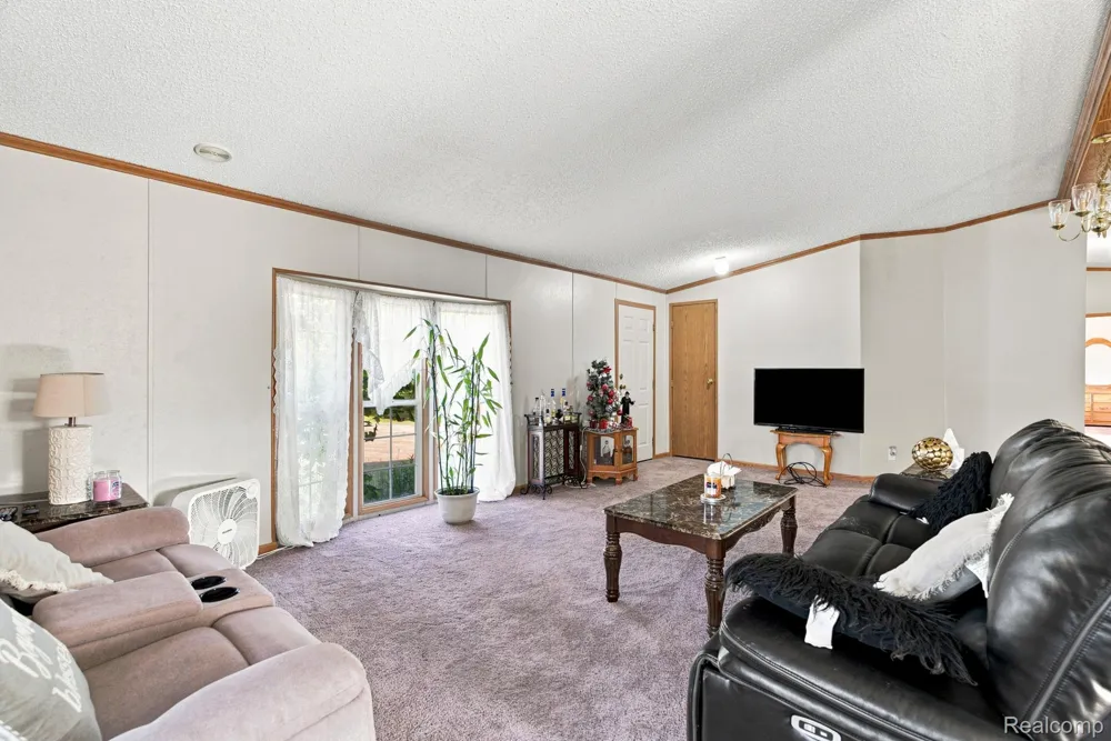 2390 Lakeshore Road Sanilac Township, MI 48401