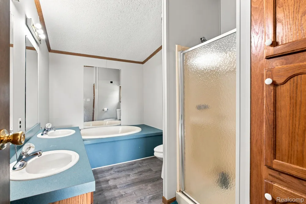 2390 Lakeshore Road Sanilac Township, MI 48401