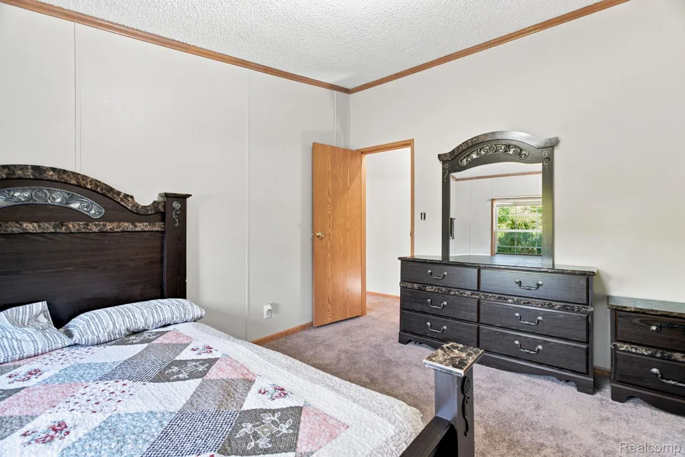 2390 Lakeshore Road Sanilac Township, MI 48401