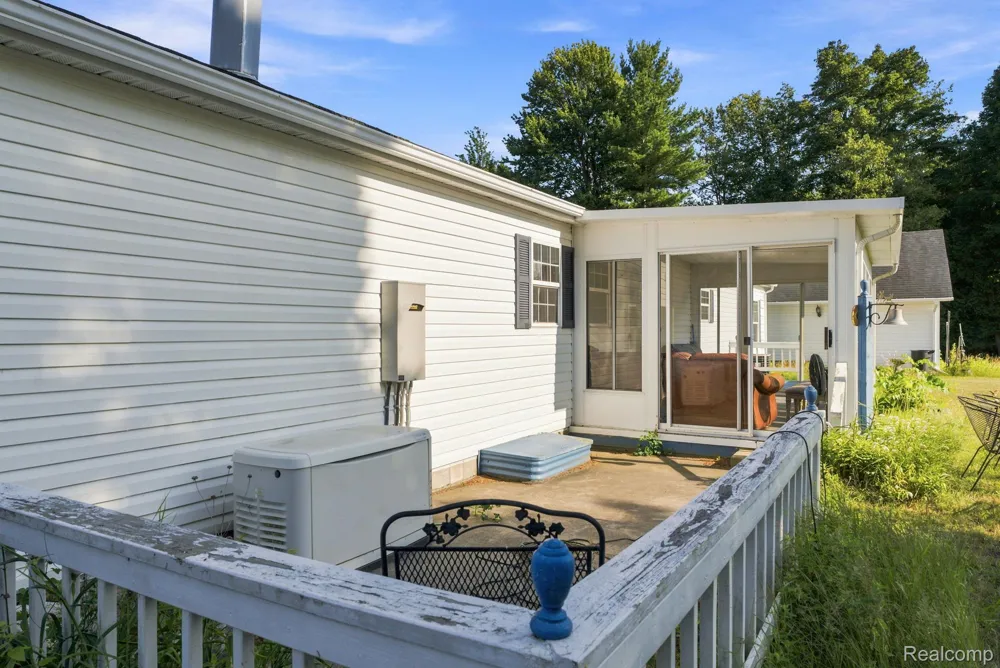 2390 Lakeshore Road Sanilac Township, MI 48401