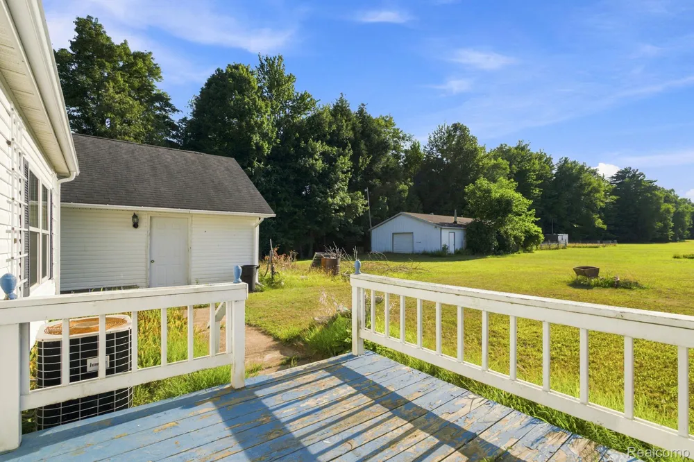 2390 Lakeshore Road Sanilac Township, MI 48401