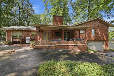 747 Timber Ln