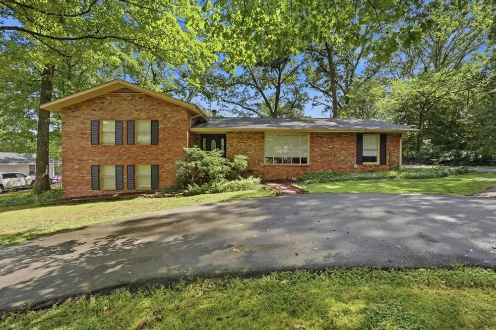 747 Timber Ln Cookeville, TN 38501