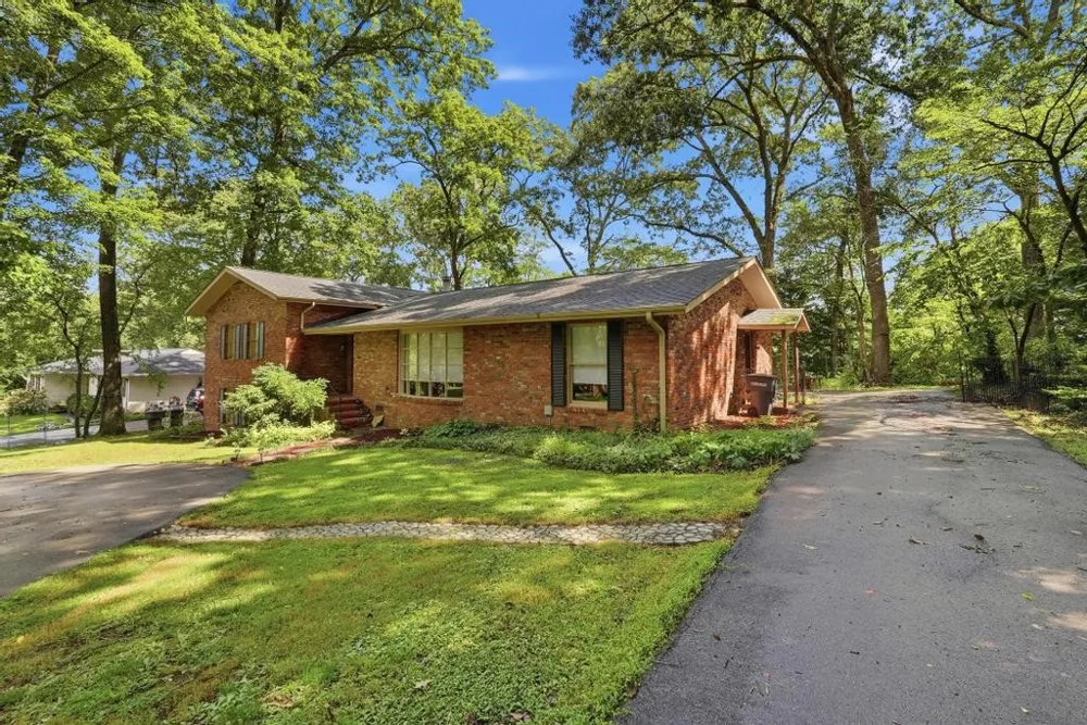 747 Timber Ln Cookeville, TN 38501