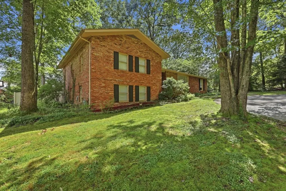 747 Timber Ln Cookeville, TN 38501