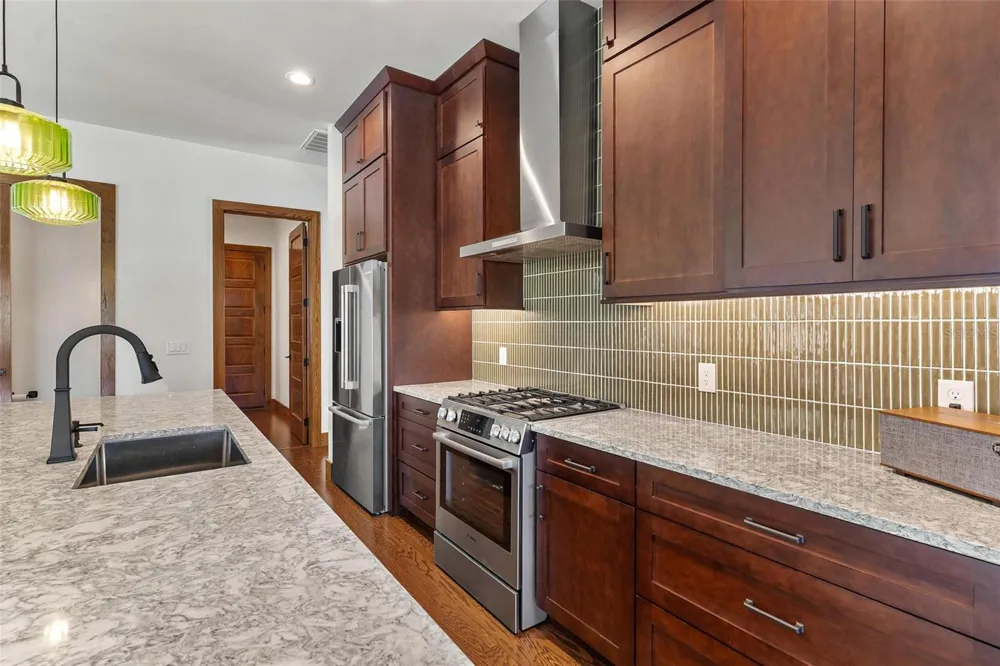 1000 S 9TH STREET #na Leesburg, FL 34748