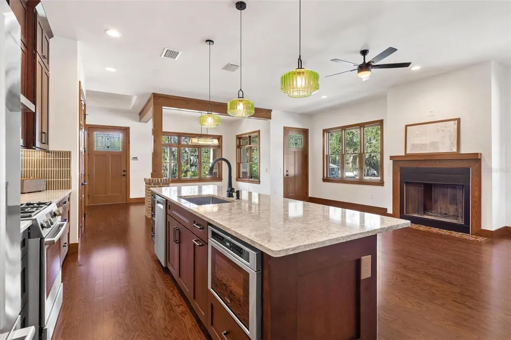 1000 S 9TH STREET #na Leesburg, FL 34748