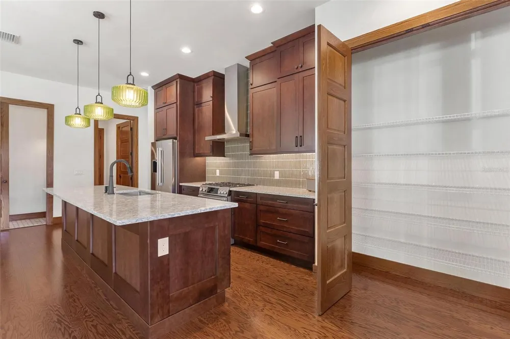 1000 S 9TH STREET #na Leesburg, FL 34748
