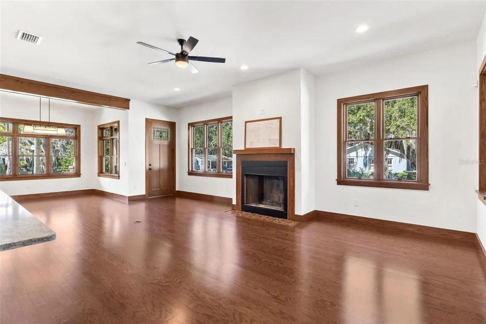1000 S 9TH STREET #na Leesburg, FL 34748