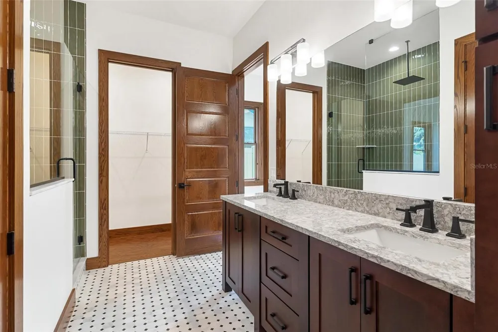 1000 S 9TH STREET #na Leesburg, FL 34748