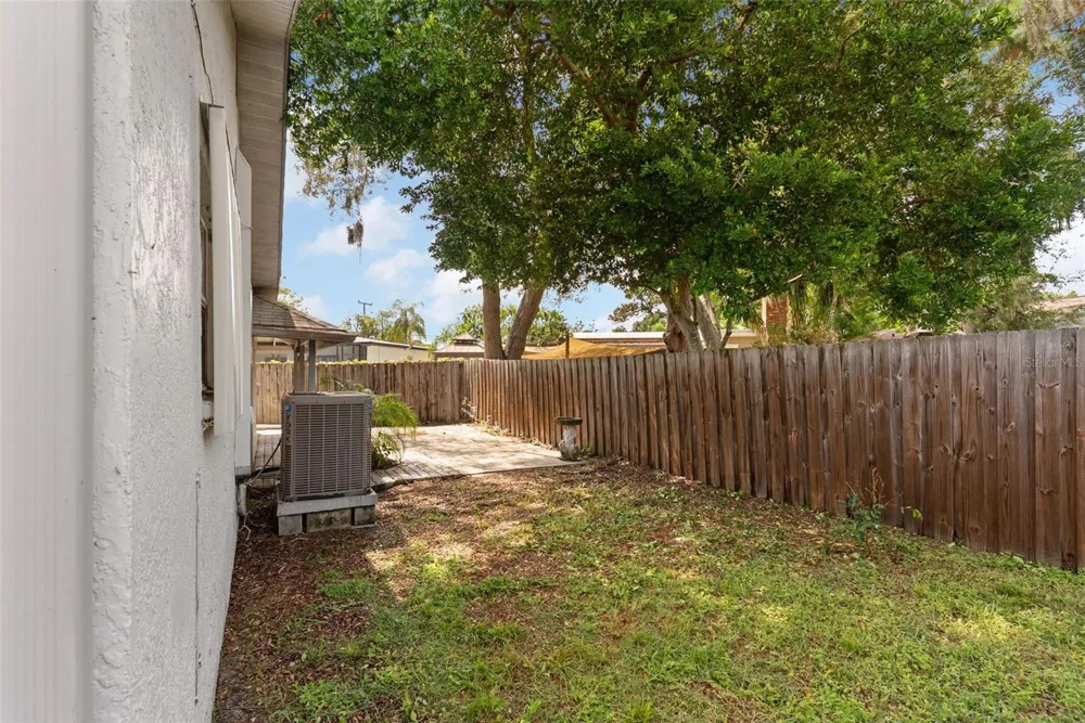 436 MANOR BOULEVARD Palm Harbor, FL 34683