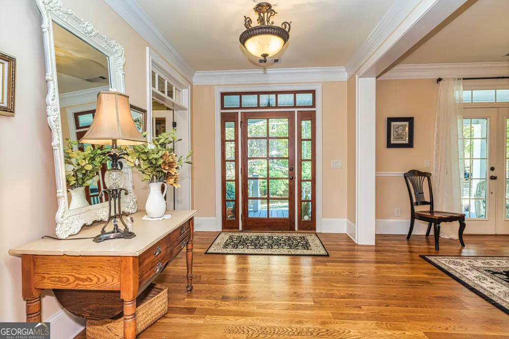 210 Mockingbird LN Brooks, GA 30205