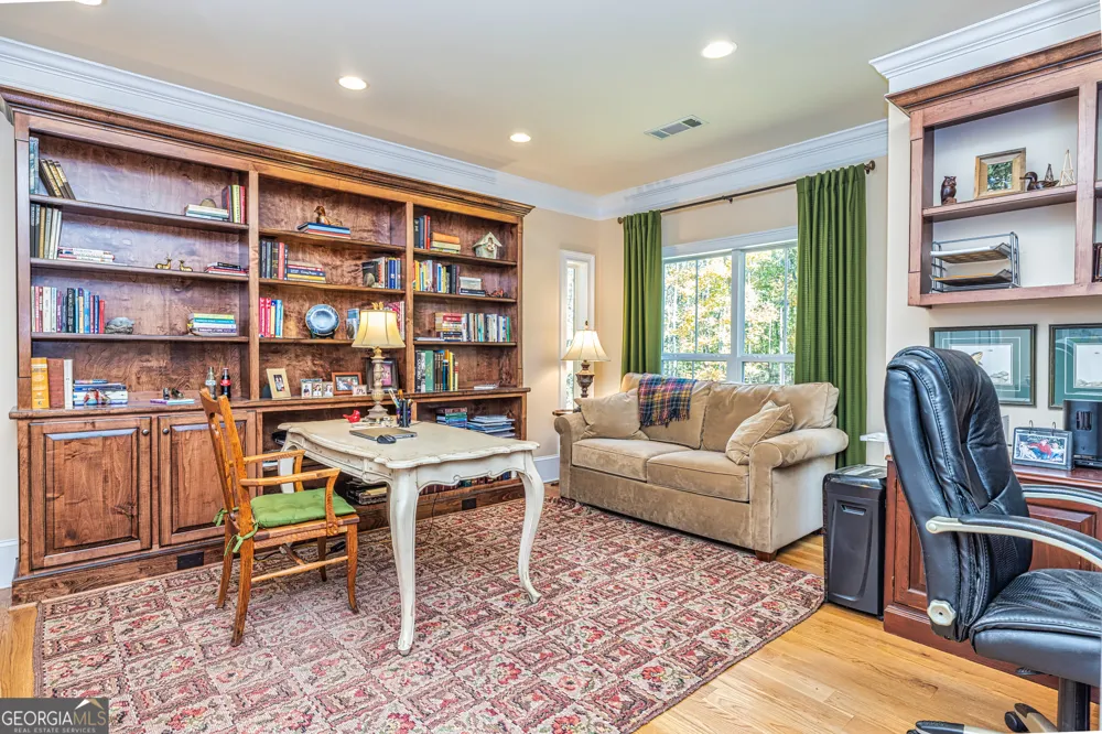 210 Mockingbird LN Brooks, GA 30205
