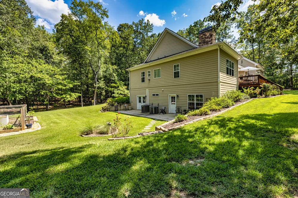 210 Mockingbird LN Brooks, GA 30205