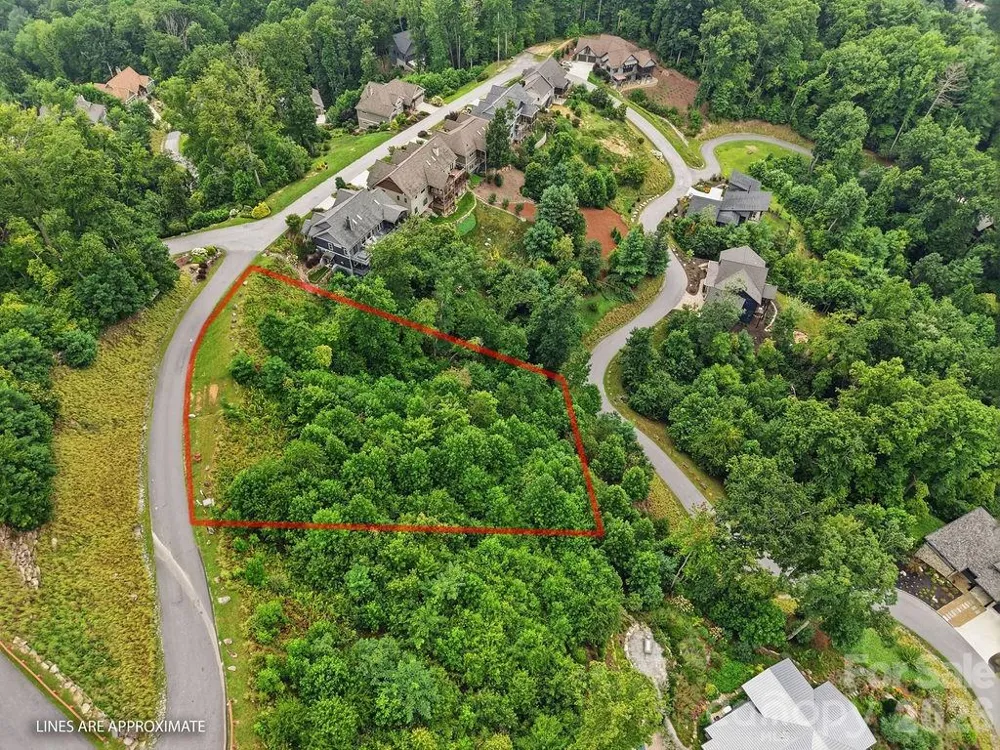 21 Marble Heights Trail Hendersonville, NC 28791