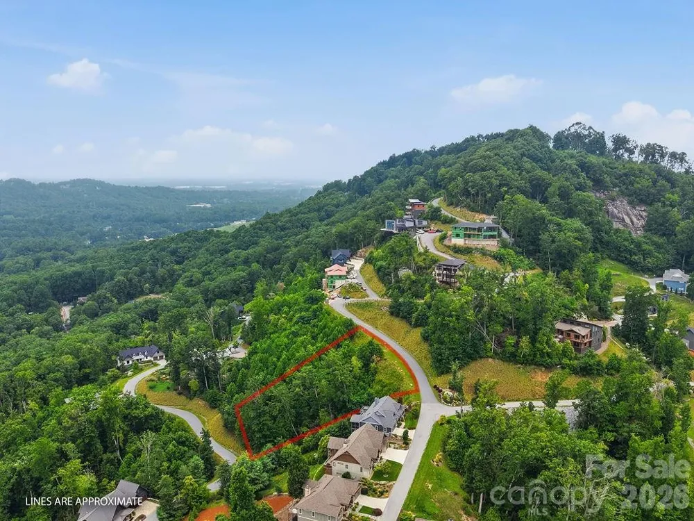 21 Marble Heights Trail Hendersonville, NC 28791