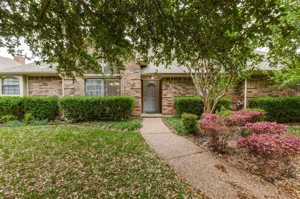 18612 Park Grove Lane Dallas, TX 75287