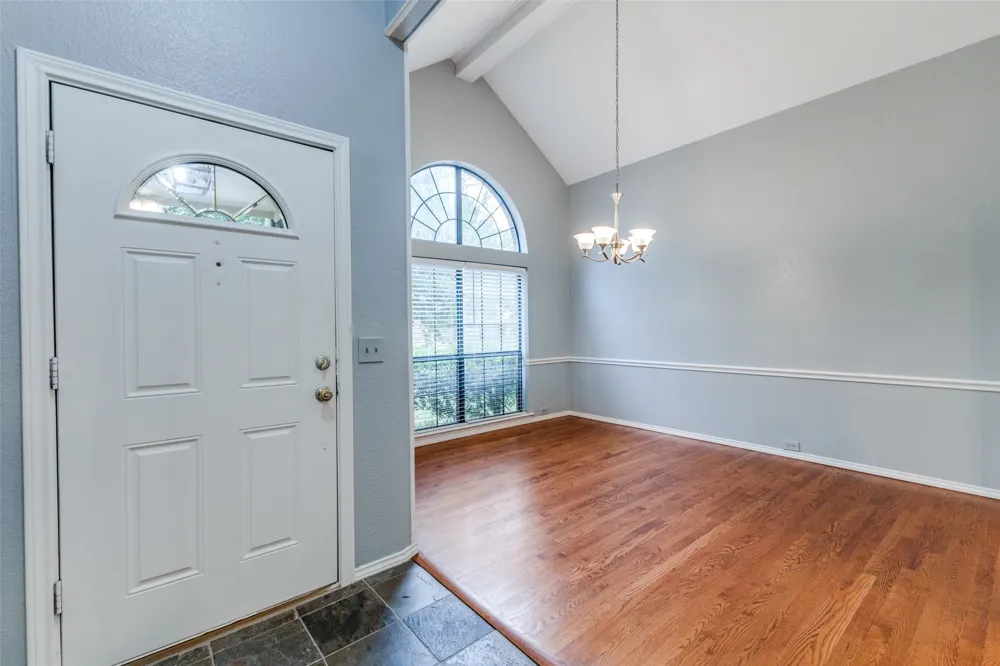18612 Park Grove Lane Dallas, TX 75287