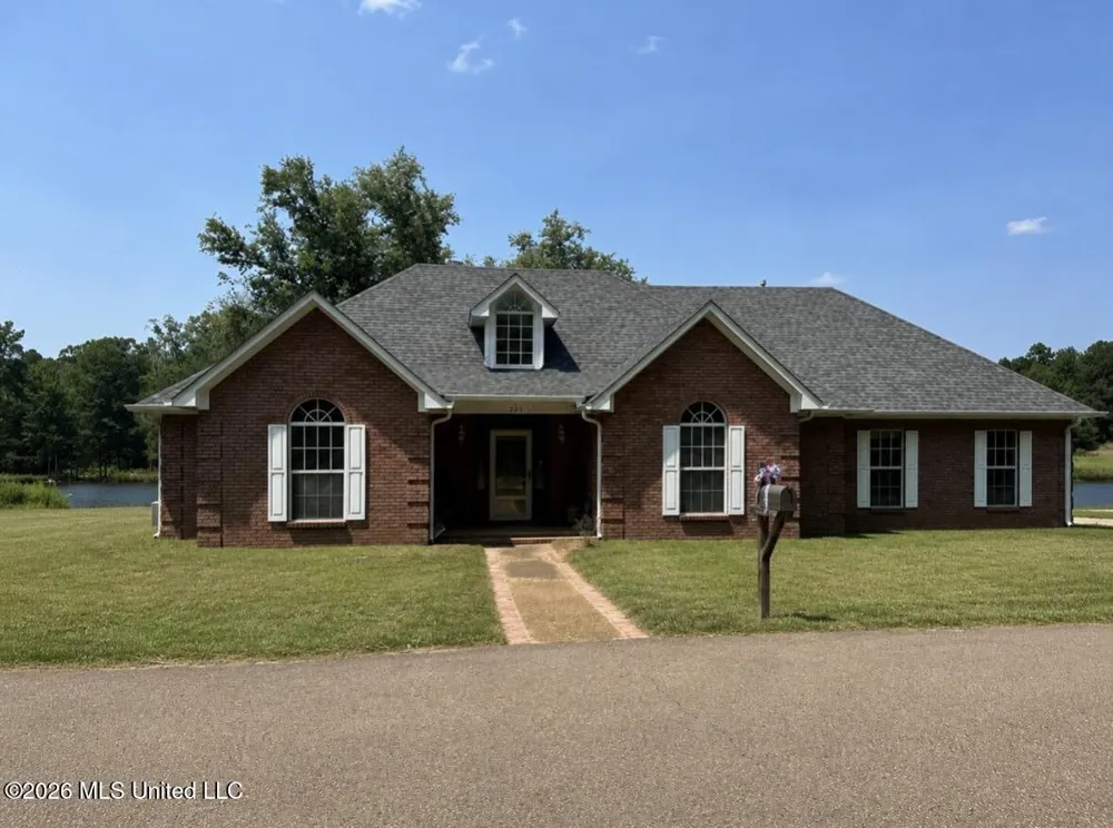 253 Windmere Drive Grenada, MS 38901