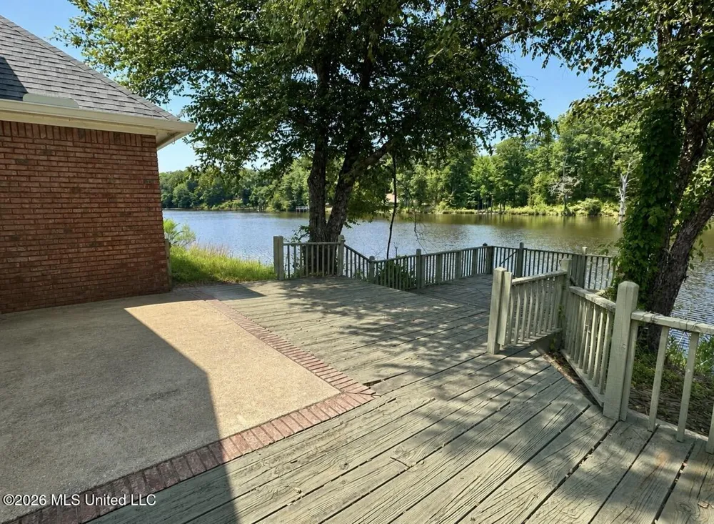 253 Windmere Drive Grenada, MS 38901