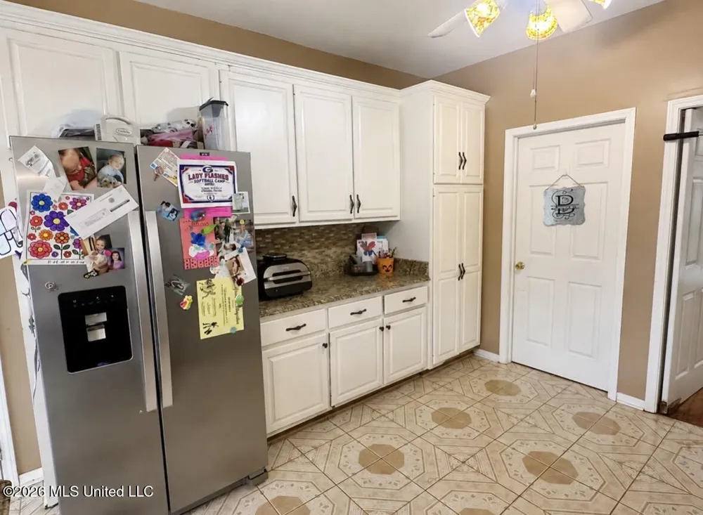 253 Windmere Drive Grenada, MS 38901