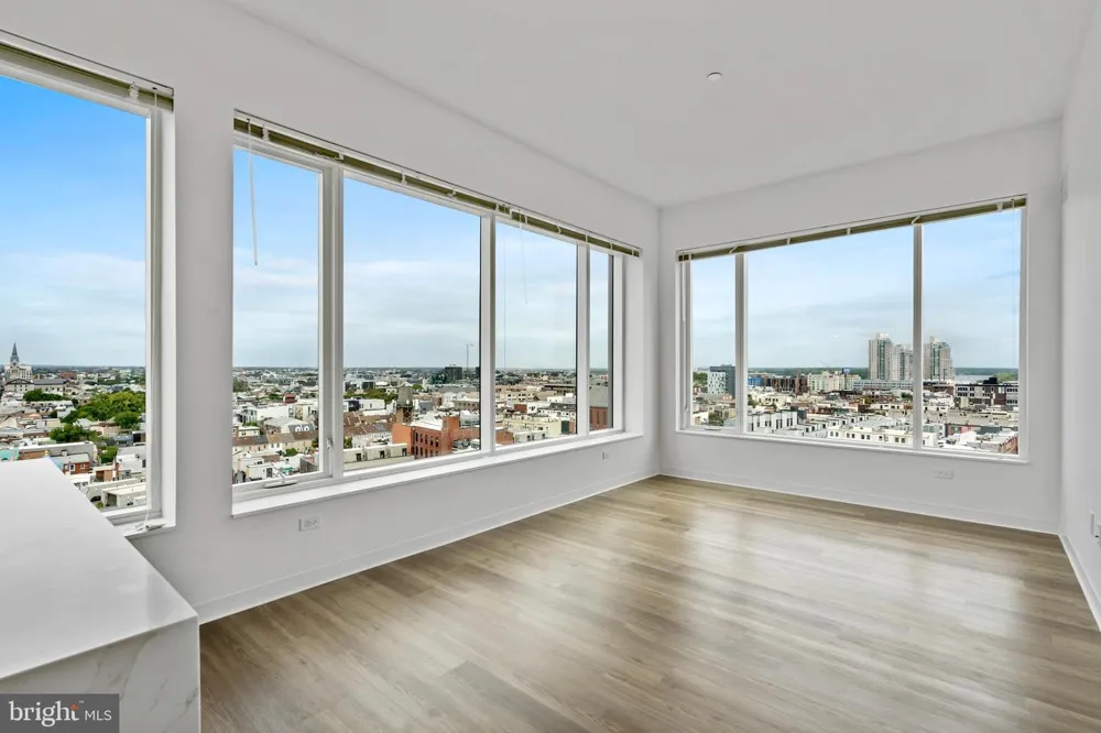 569 N 5TH STREET #610 Philadelphia, PA 19123