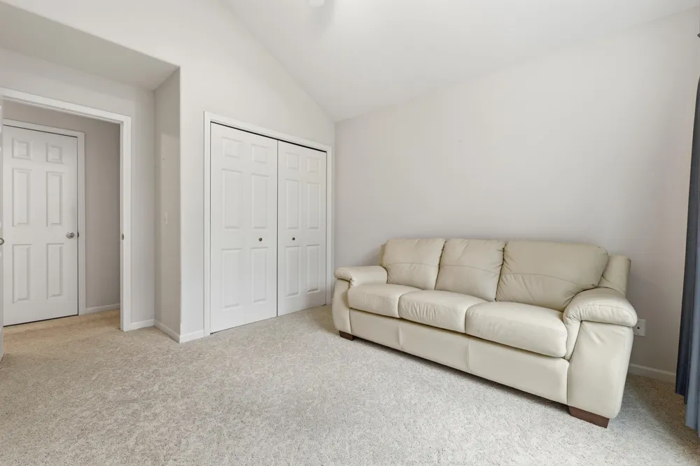 5075 Bonasa Drive NE Rockford, MI 49341