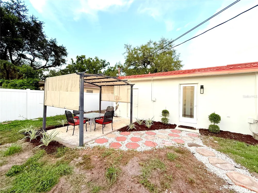 1500 77TH STREET St Petersburg, FL 33710