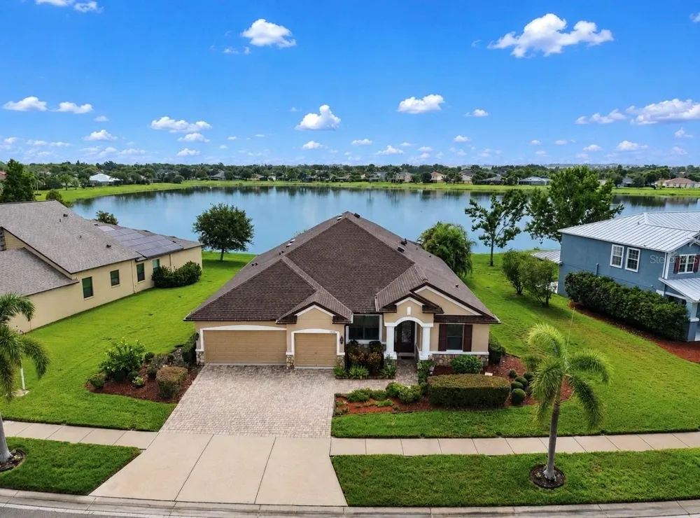 5335 SANDY SHELL DRIVE Apollo Beach, FL 33572