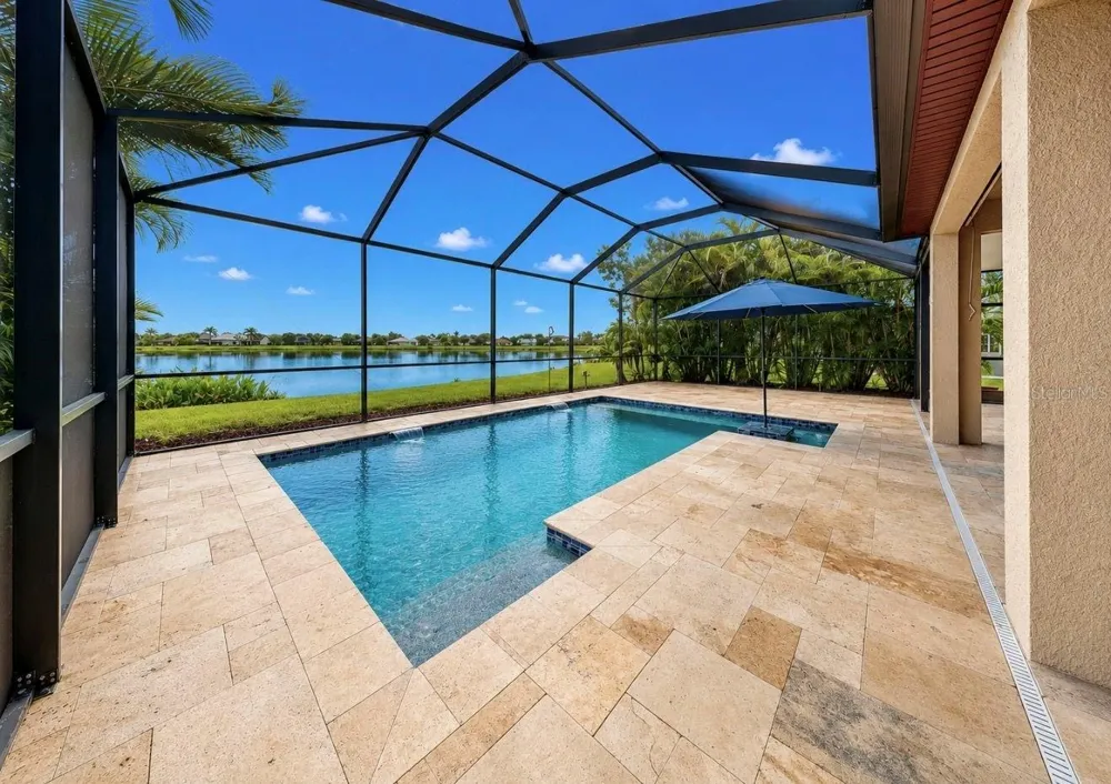 5335 SANDY SHELL DRIVE Apollo Beach, FL 33572