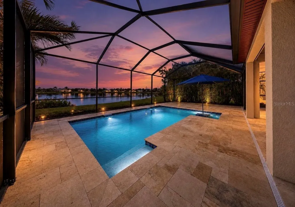 5335 SANDY SHELL DRIVE Apollo Beach, FL 33572