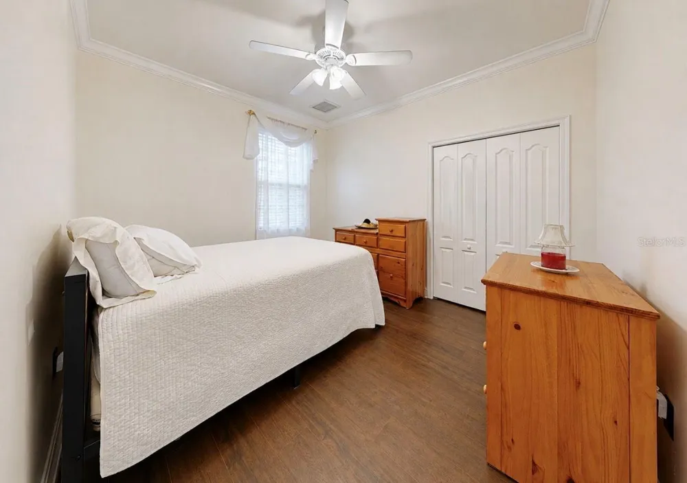 5335 SANDY SHELL DRIVE Apollo Beach, FL 33572
