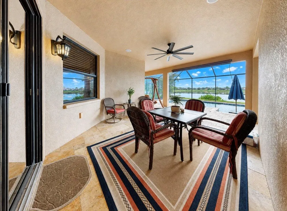 5335 SANDY SHELL DRIVE Apollo Beach, FL 33572