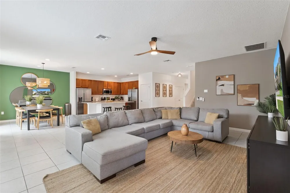 302 MARCELLO BOULEVARD Kissimmee, FL 34746