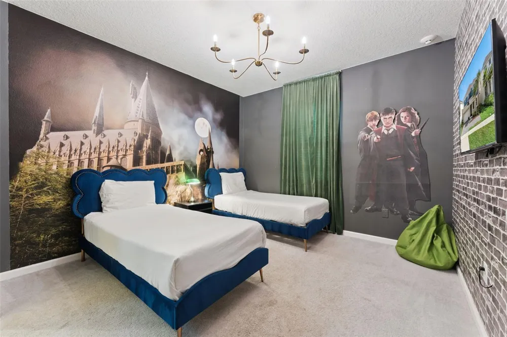 302 MARCELLO BOULEVARD Kissimmee, FL 34746