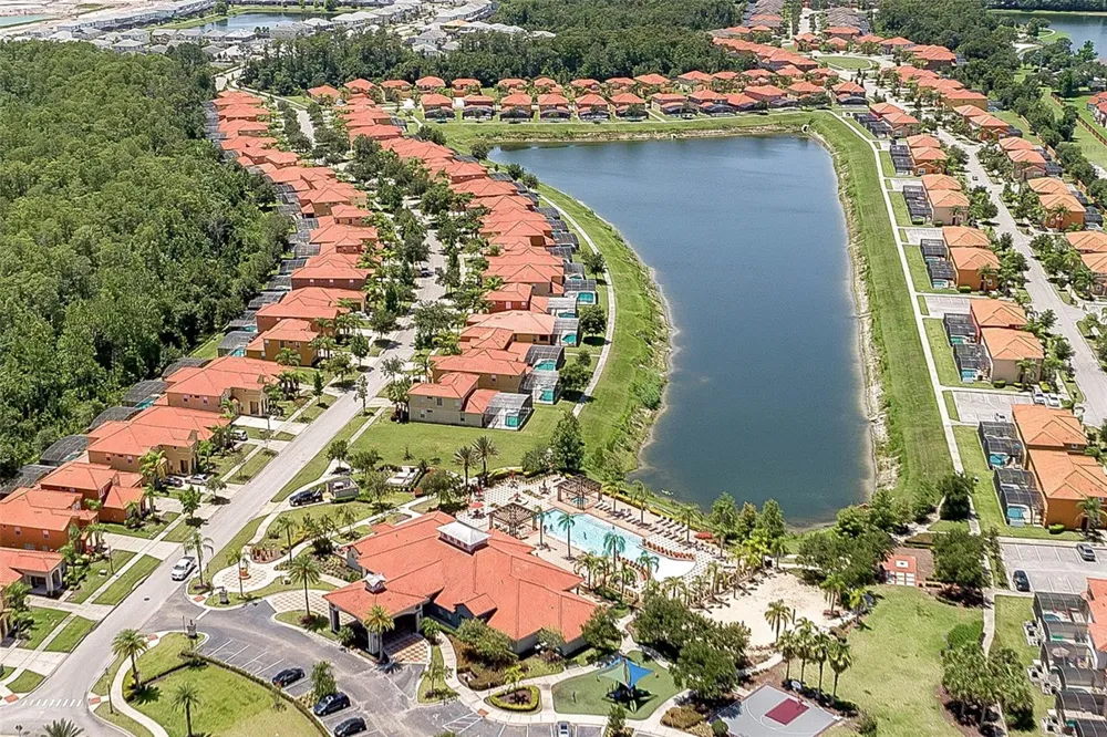 302 MARCELLO BOULEVARD Kissimmee, FL 34746