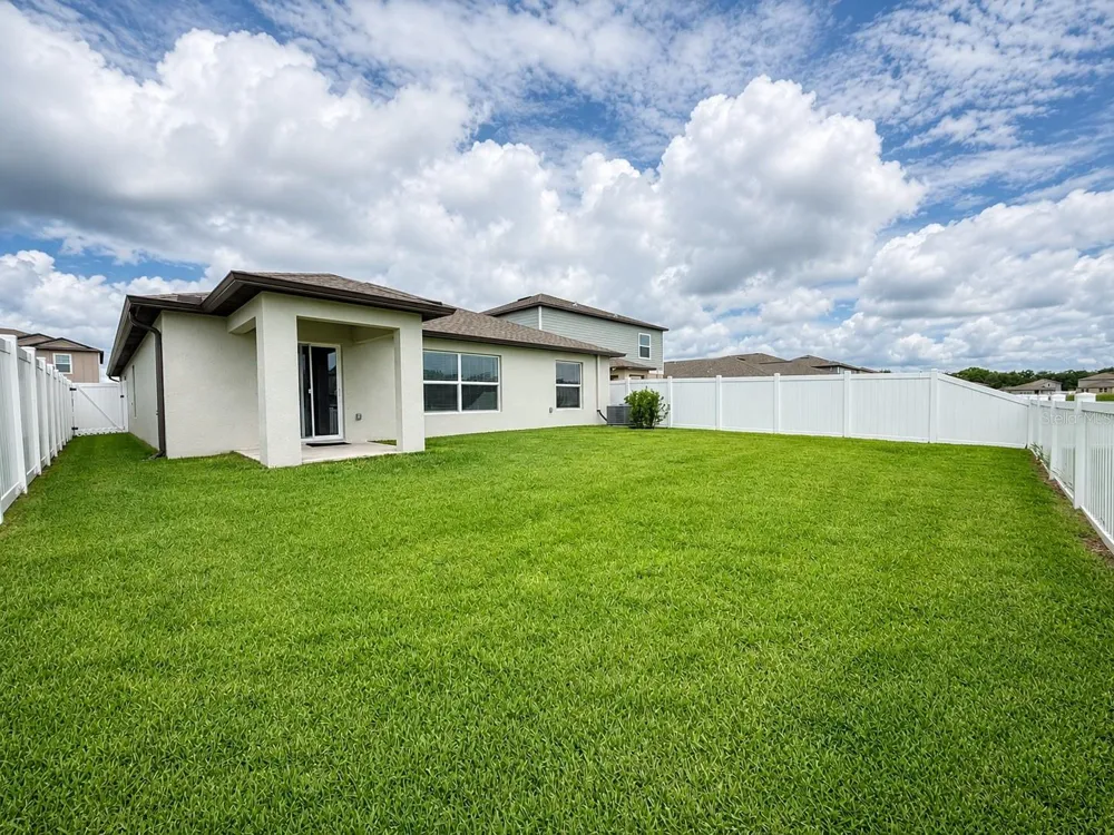13260 PALMERSTON ROAD Riverview, FL 33579