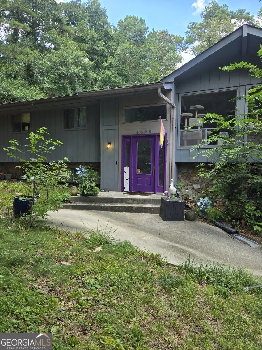 4693 Rivercliff DR SW Lilburn, GA 30047