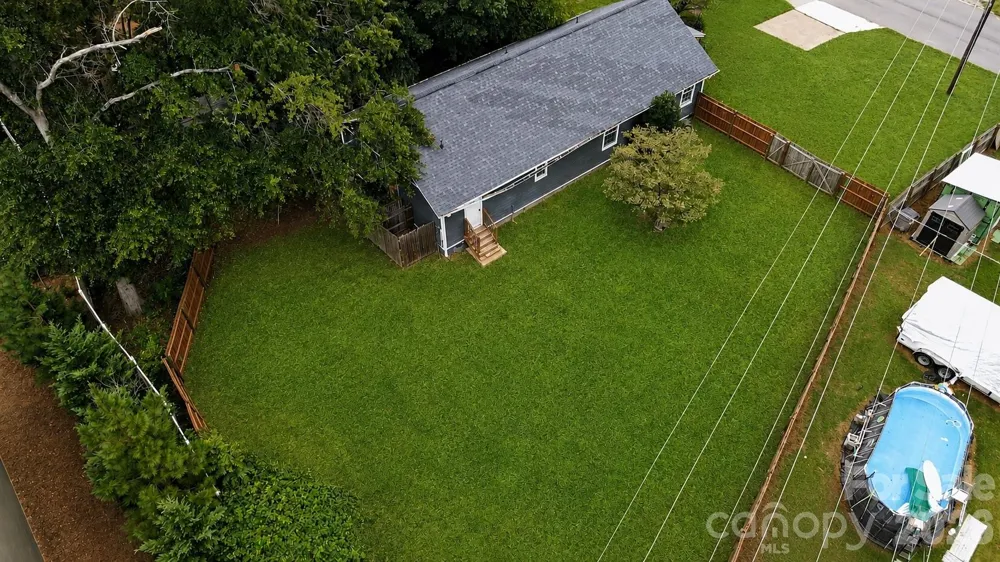 1104 Poston Circle Gastonia, NC 28054