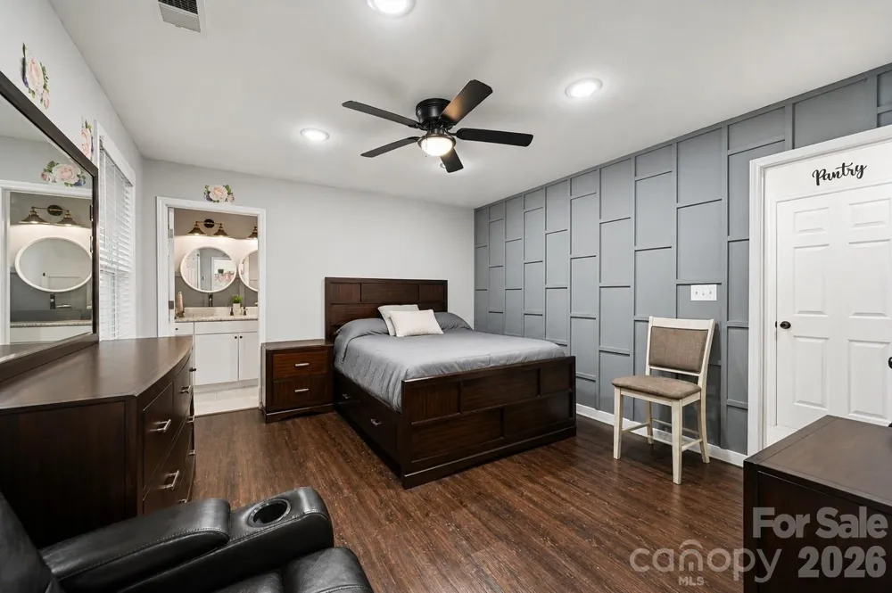 1104 Poston Circle Gastonia, NC 28054