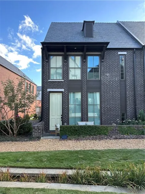210 Glasgow Lane